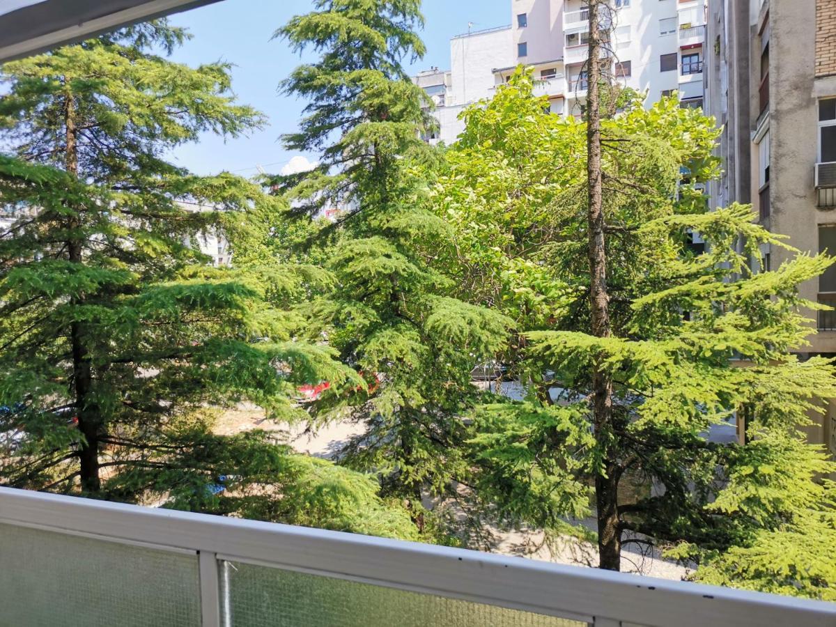 Clock Tower Apartments Подгорица Екстериор снимка